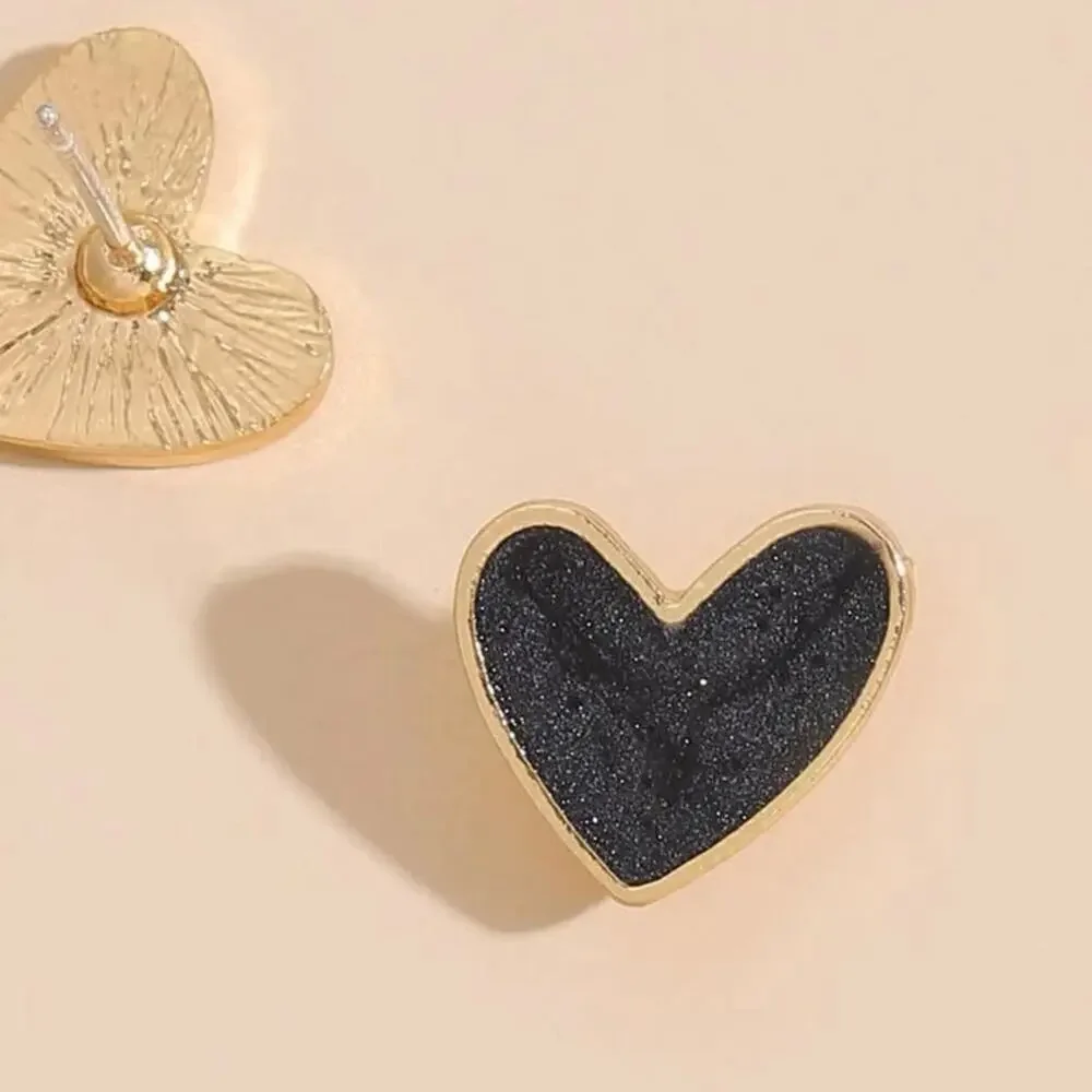 Black Gold Heart Stud Earrings Womens Costume Jewelry Cute Y2K Aesthetic Gift